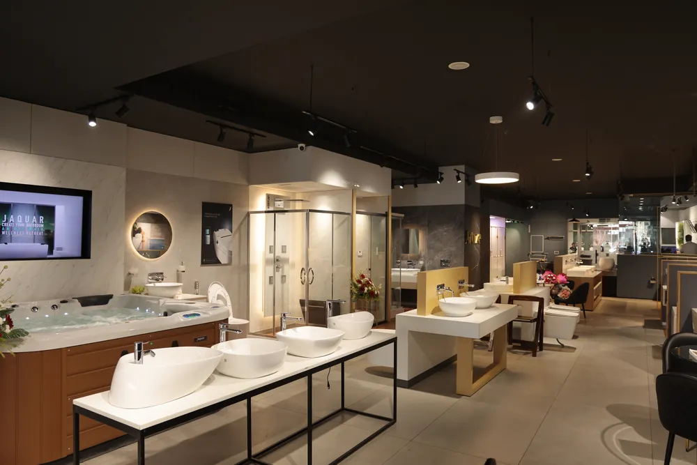 Jaquar wellness, bathtubs and shower enclosures at BGH